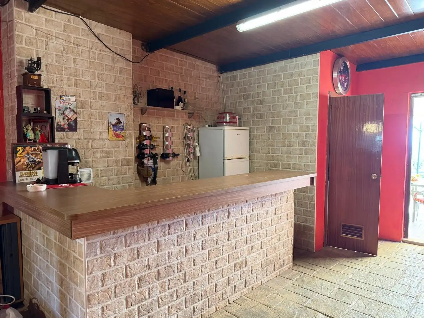 Casa o xalet en venda en El Castillo de las Guardas amb Jardí privat i Piscina comunitària