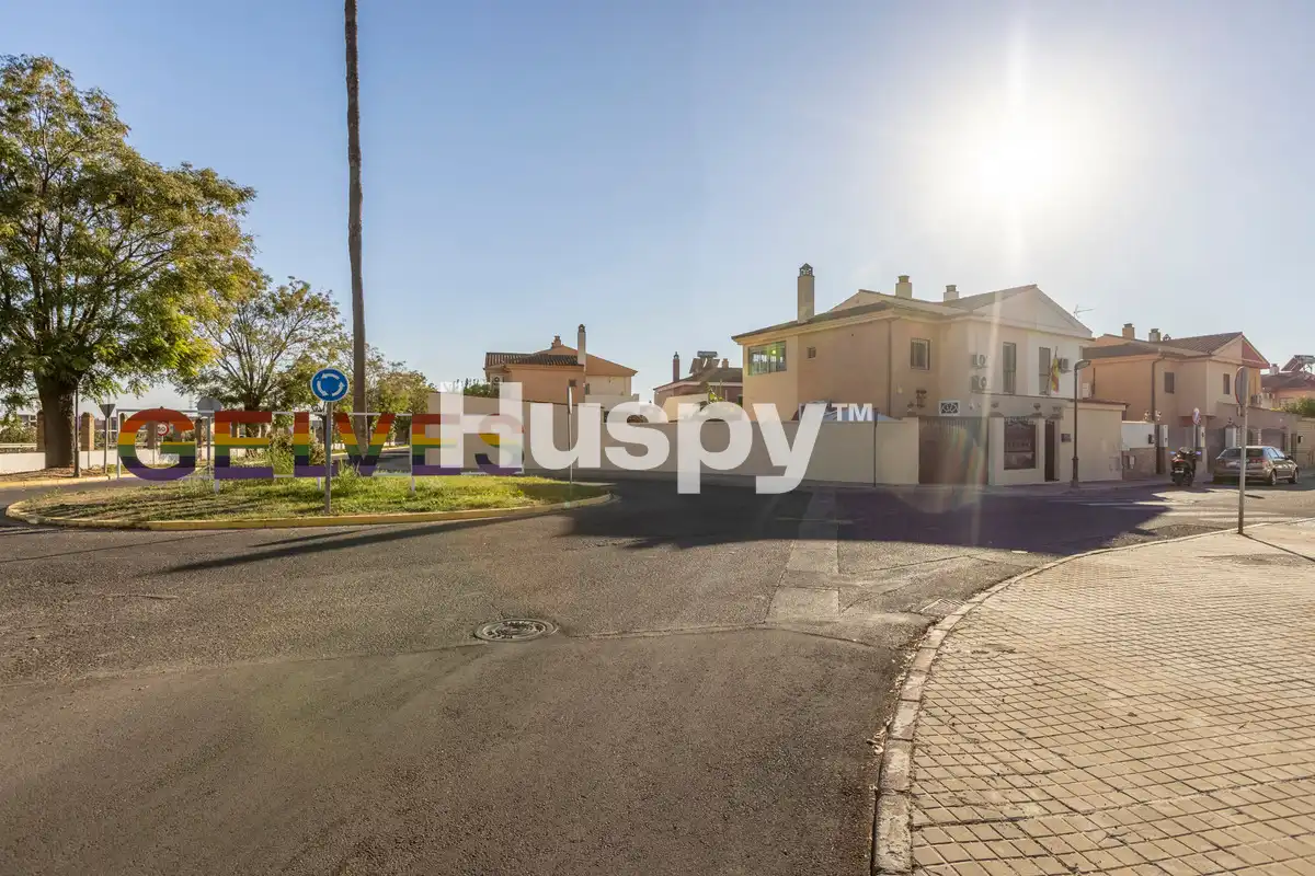 Semi-detached house with terrace for sale in Calle Menorca, imagen 50
