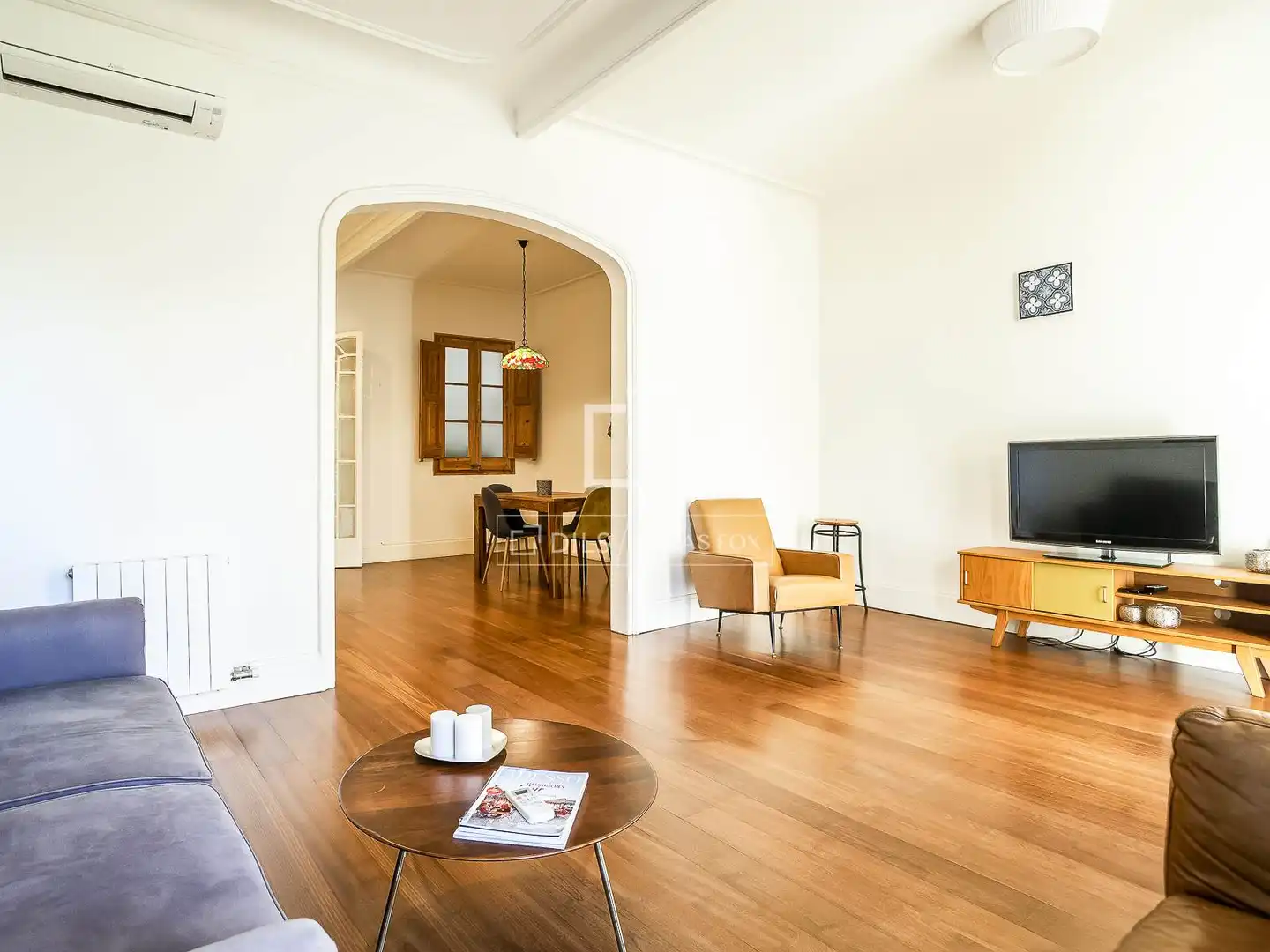 Sala de estar de Piso en venta en Barcelona con Calefacción, Amueblado y Balcón