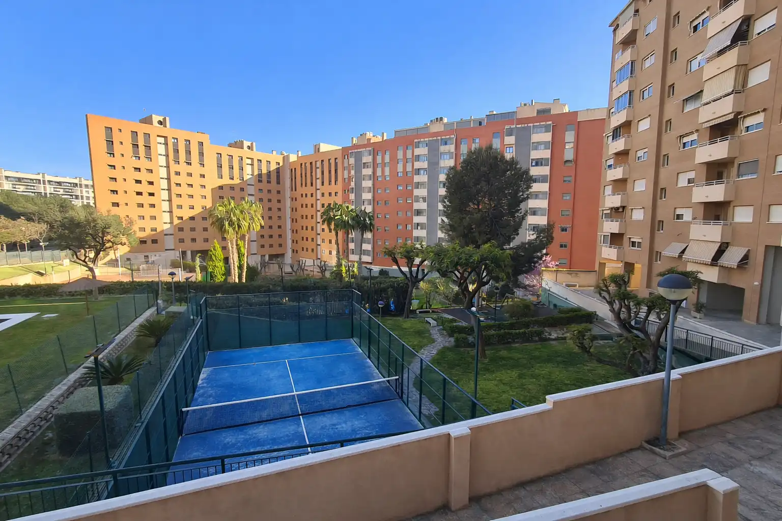 Vista exterior de Piso en venta en Alicante / Alacant con Aire acondicionado, Calefacción y Terraza