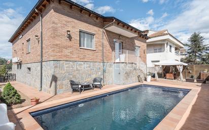 Piscina de Casa o xalet en venda en Palau-solità i Plegamans amb Aire condicionat i Piscina