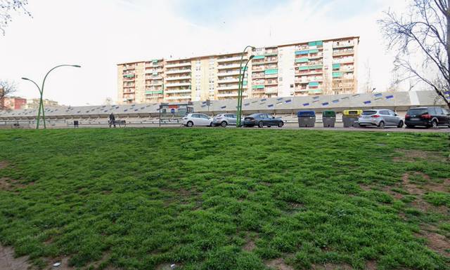 Local comercial en Alquiler en Gran Via de les Corts Catalanes en Provençals del Poblenou