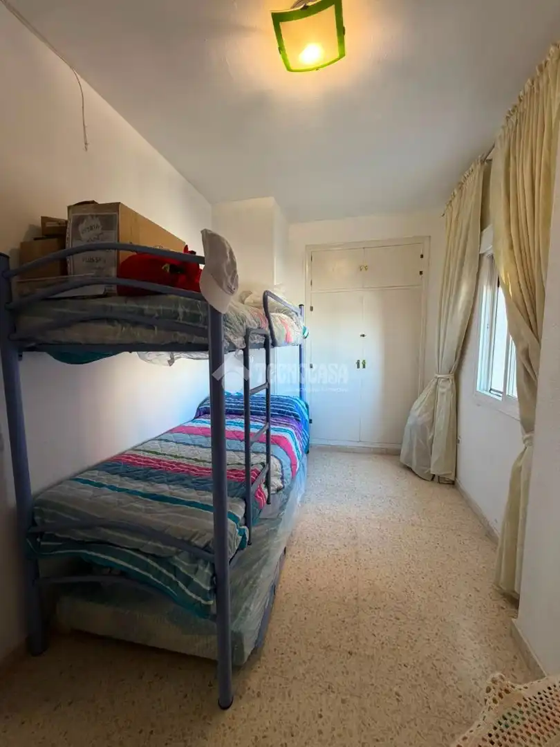 Flat for sale in Salesianos