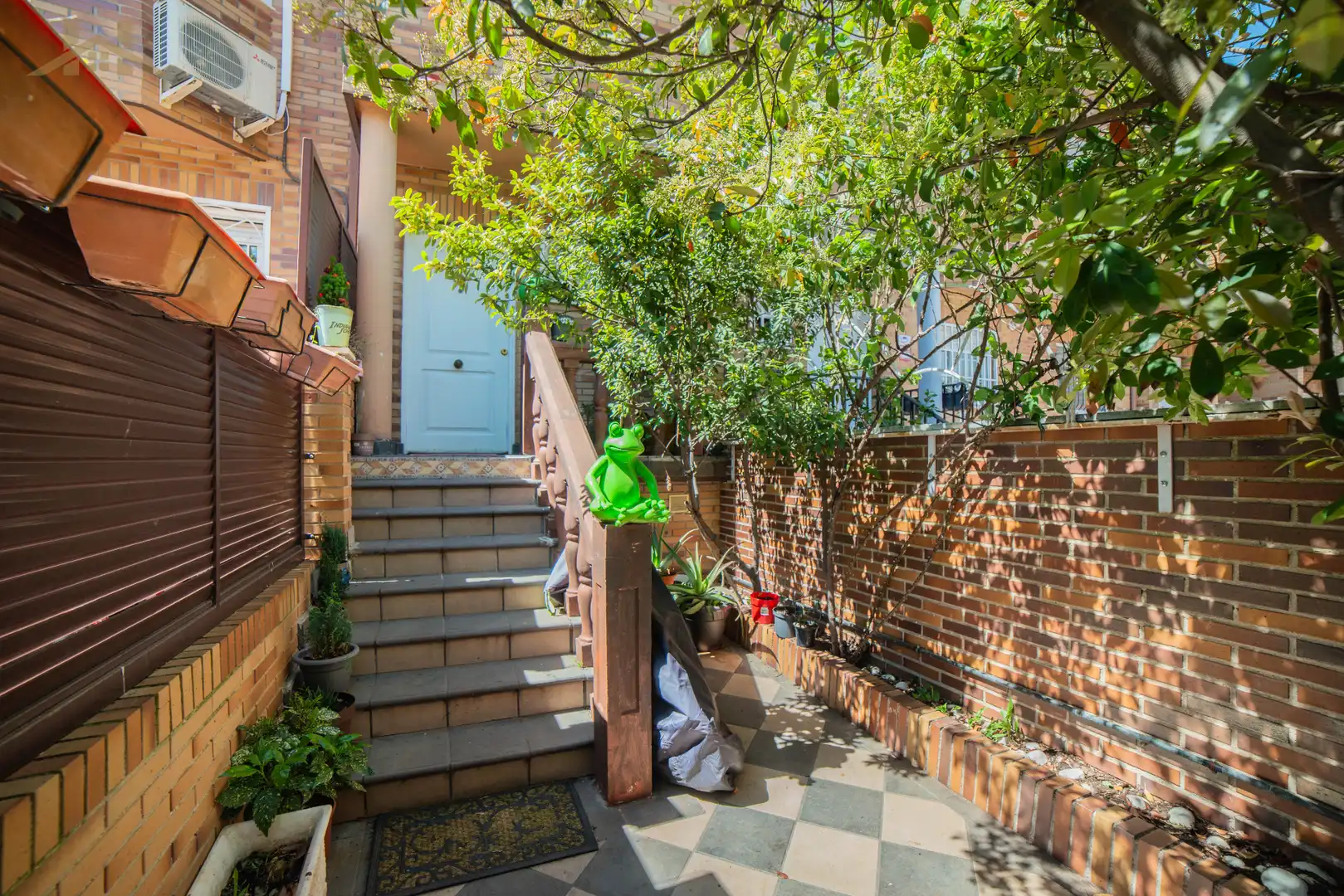 Terrassa de Casa adosada en venda en Valdemoro amb Calefacció, Jardí privat i Parquet