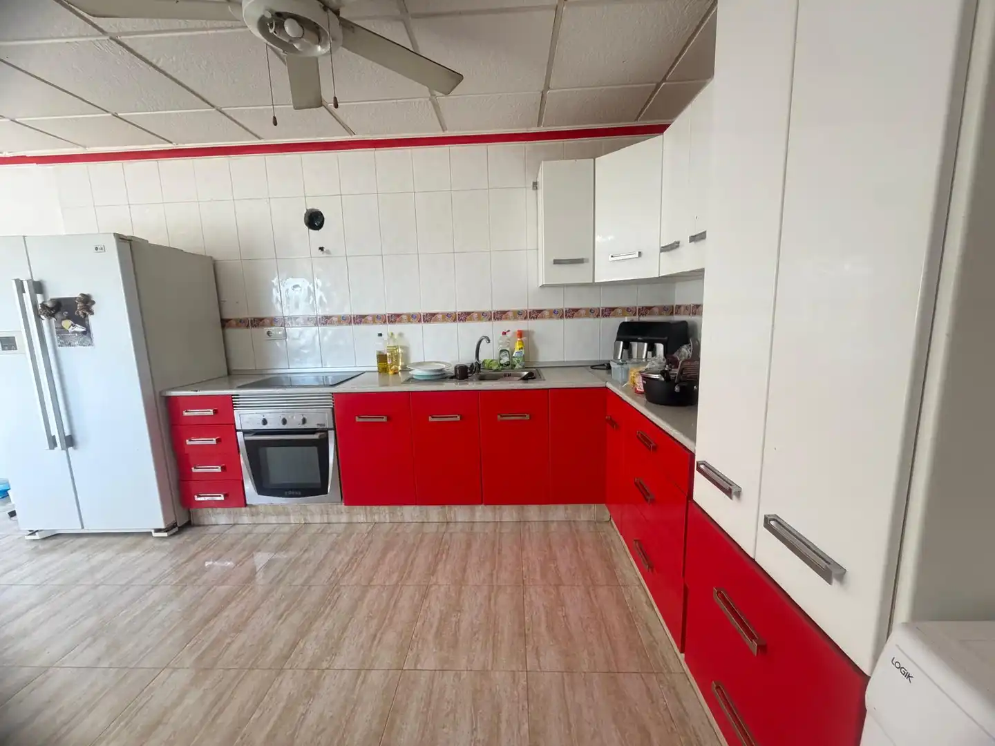 Cuina de Casa o xalet en venda en Elche / Elx amb Aire condicionat, Jardí privat i Terrassa
