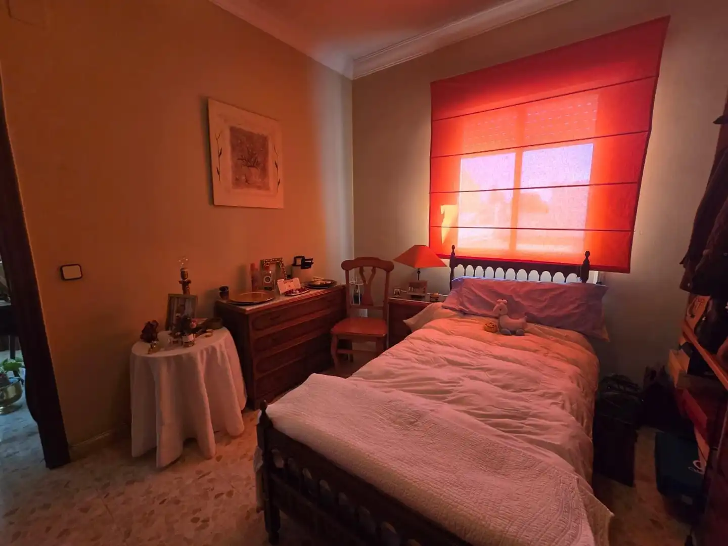 Habitación de Casa adosada en venta en Bormujos con Terraza, Trastero y Balcón