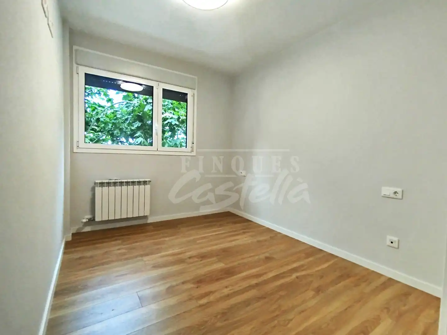 Schlafzimmer von Wohnung zur Miete in Mataró mit Klimaanlage, Heizung und Terrasse