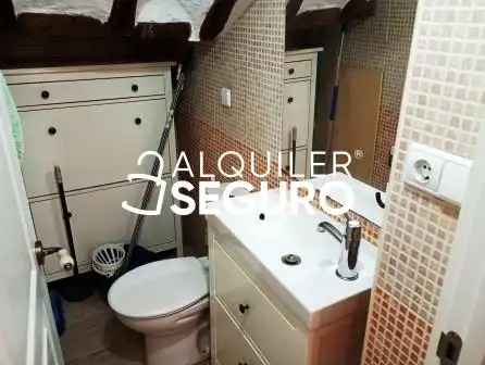 Baño de Casa o chalet de alquiler en Berantevilla con Calefacción y Amueblado