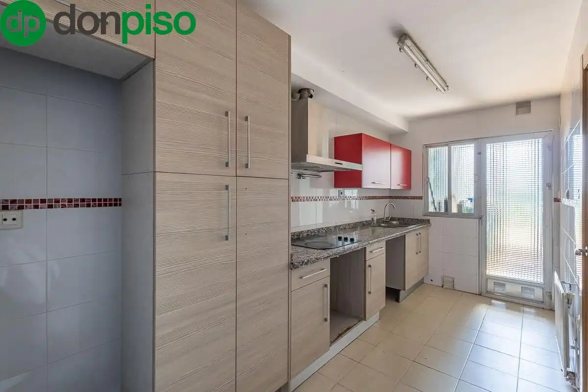 Piso en venta en Calle Bajo de Huétor, 19, Cervantes