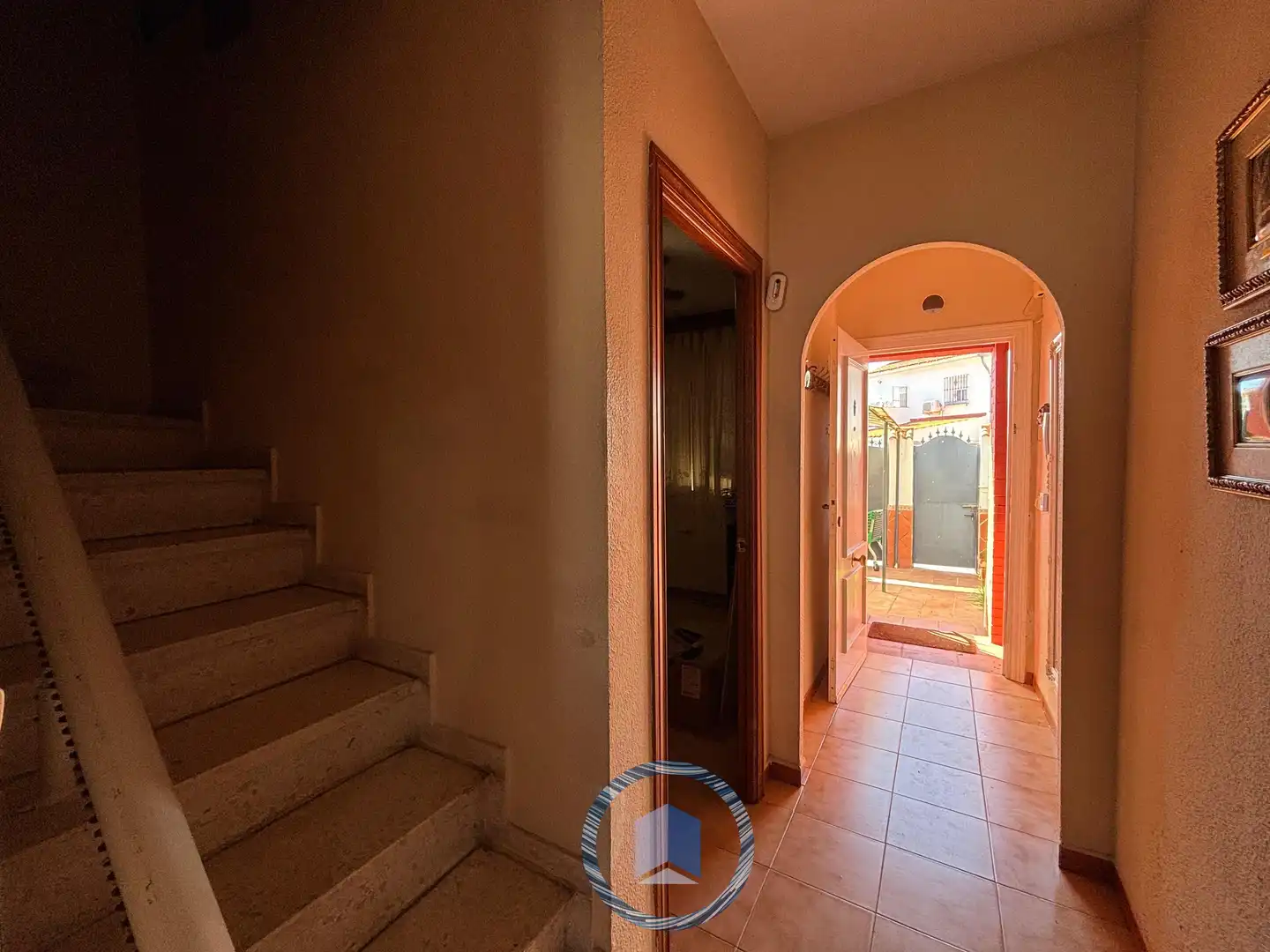 Casa adosada en venta en Montequinto