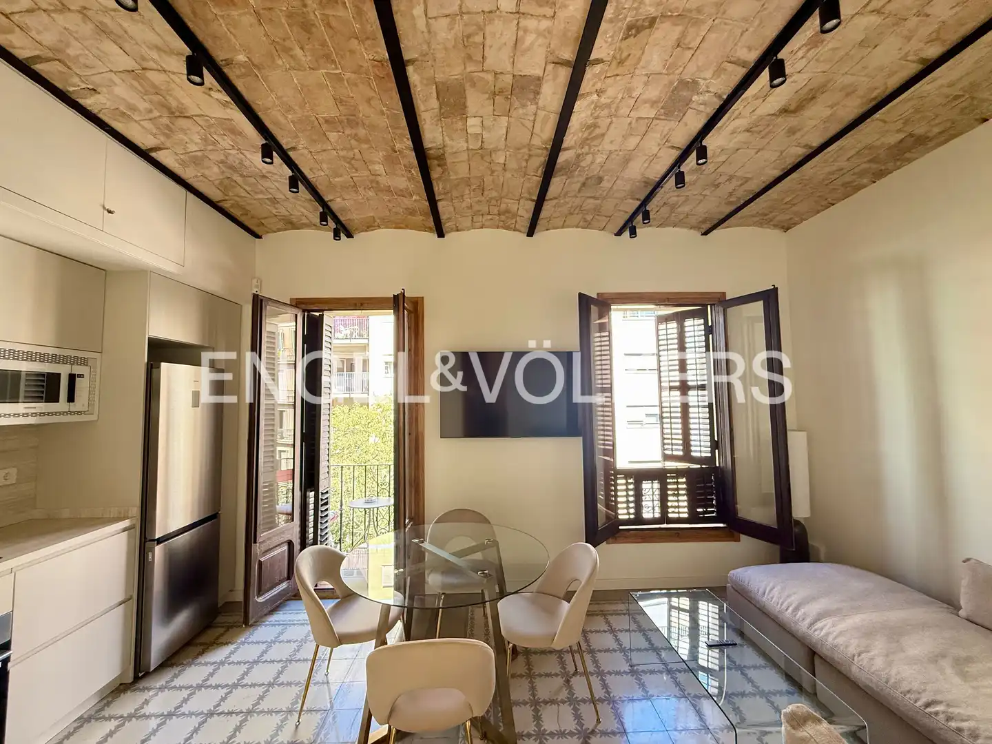 Living room of Flat for rent in Barcelona  with Air Conditioner, Heating and Parquet flooring