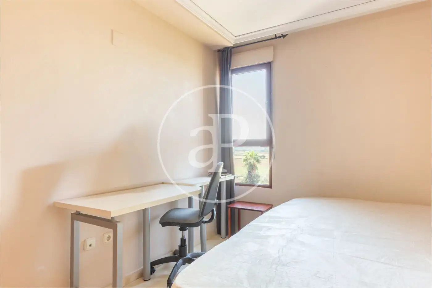 Bedroom of Attic for sale in Valencia  with Air Conditioner, Heating and Private garden