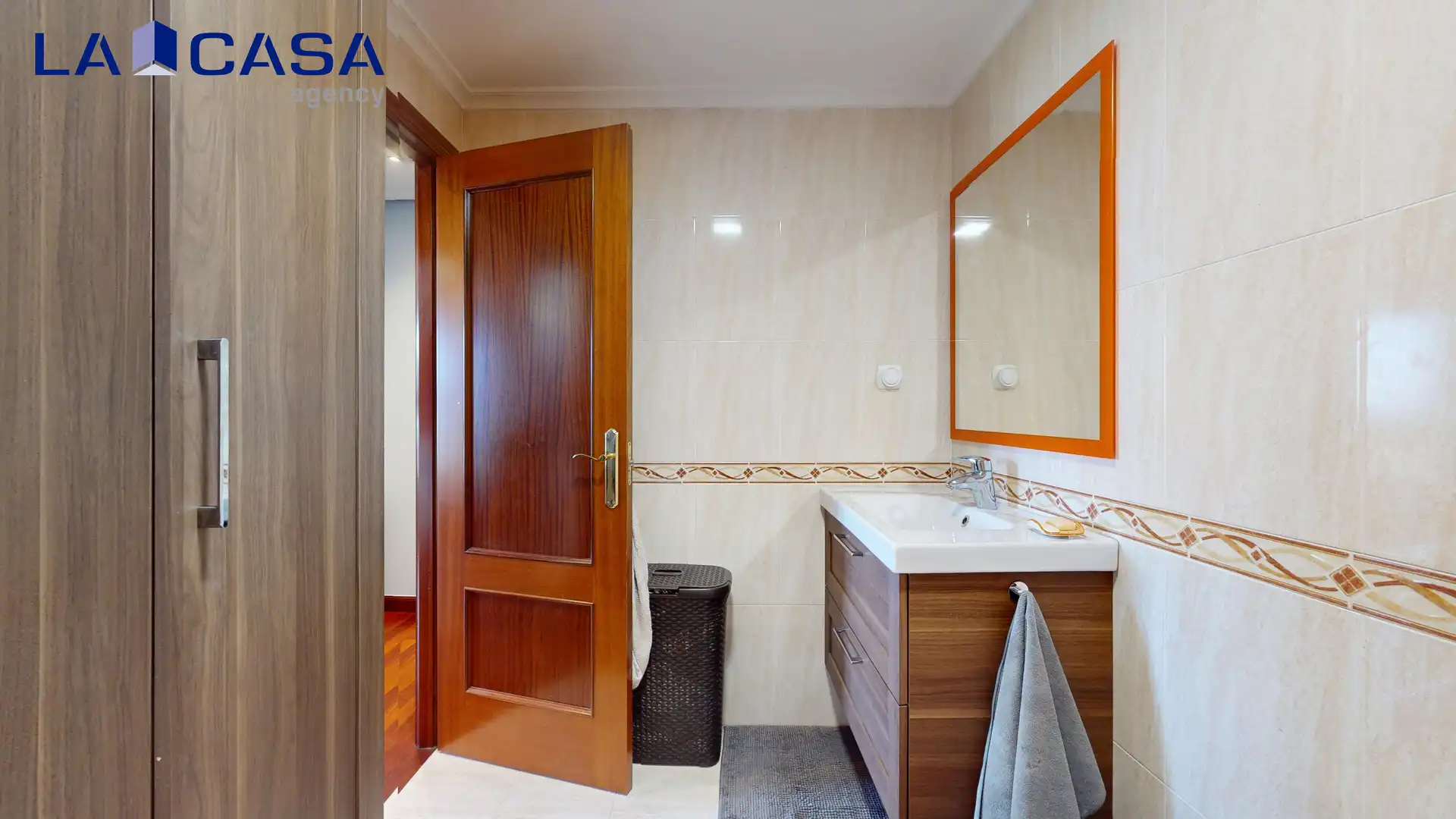 Casa a schiera con terrazza in vendita a Barrio Islares, imagen 54