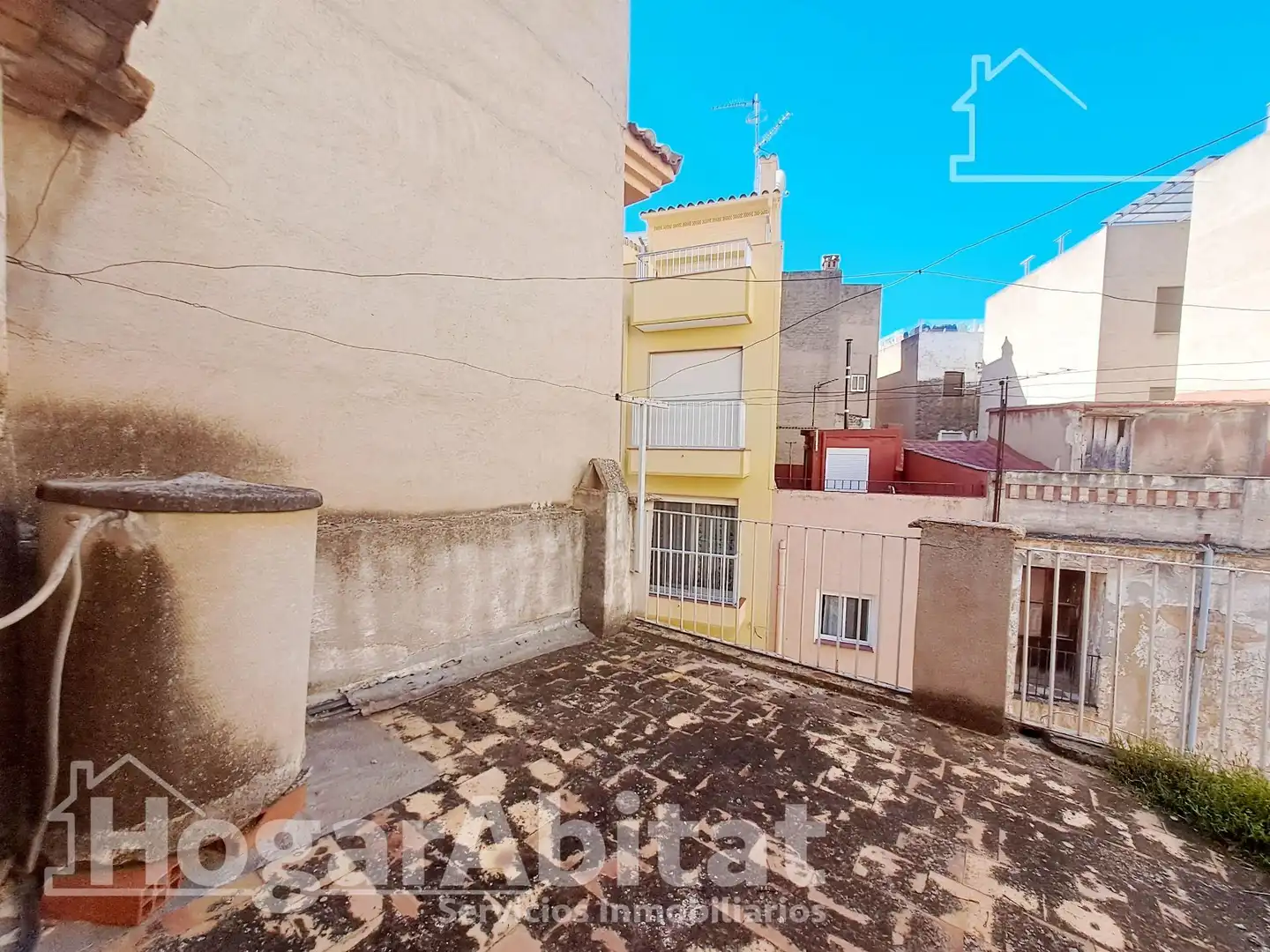 Exterior view of Houses for sale in L'Alcora  with Heating, Terrace and Storage room