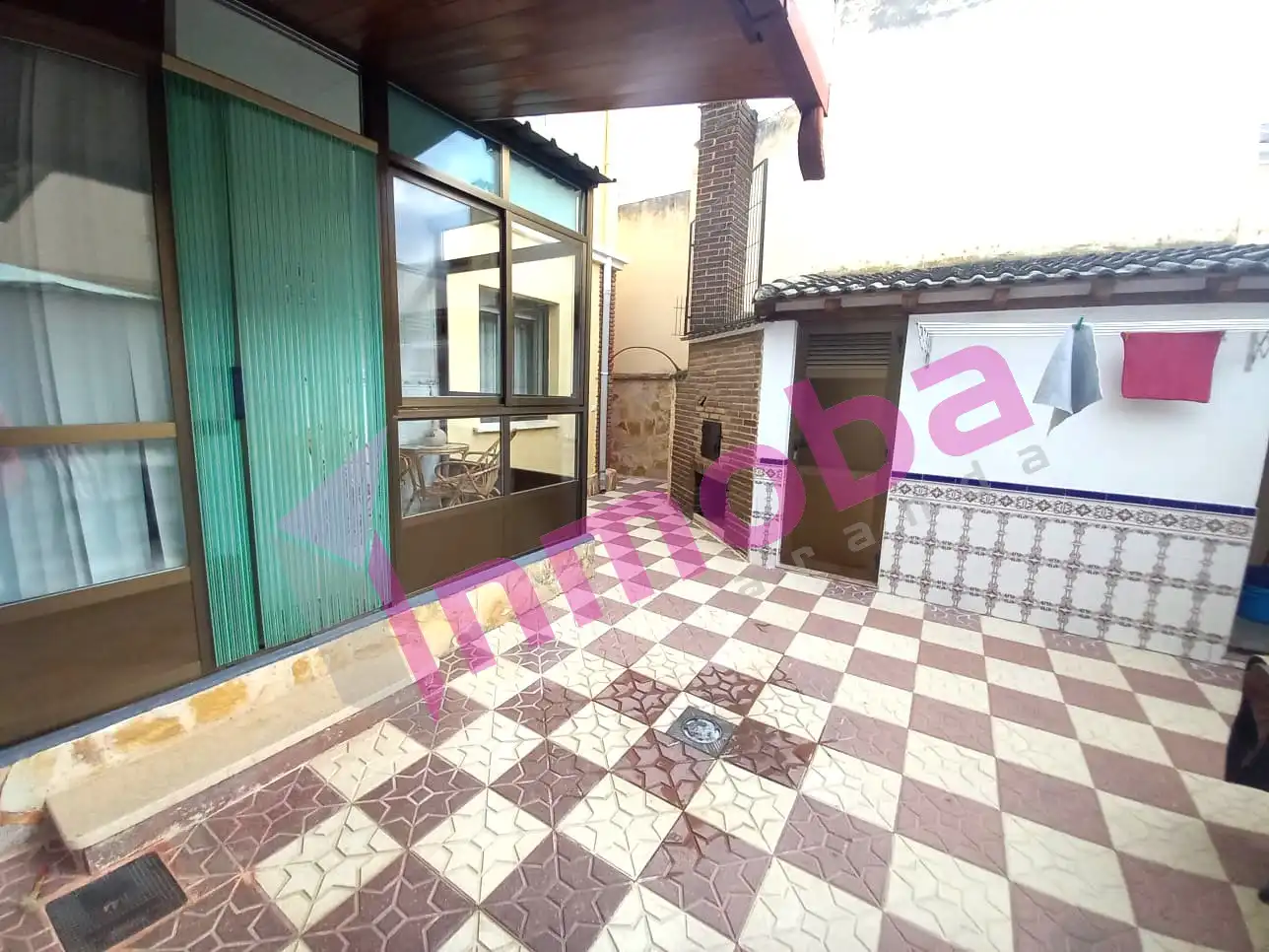 Terrassa de Casa o xalet en venda en Aranda de Duero amb Calefacció, Jardí privat i Parquet
