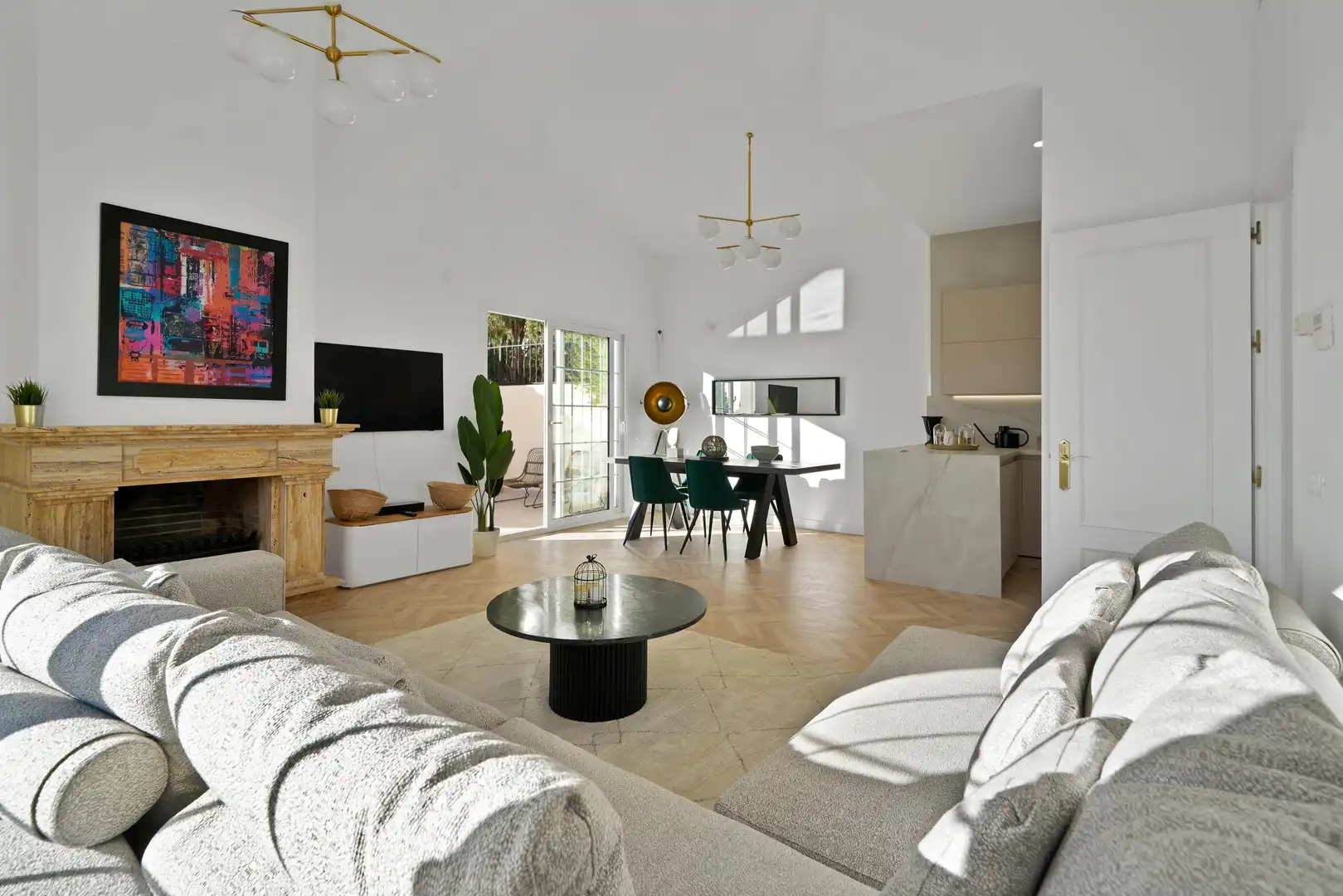 Detached homes for sale in 29 Calle Pleyades, Los Naranjos