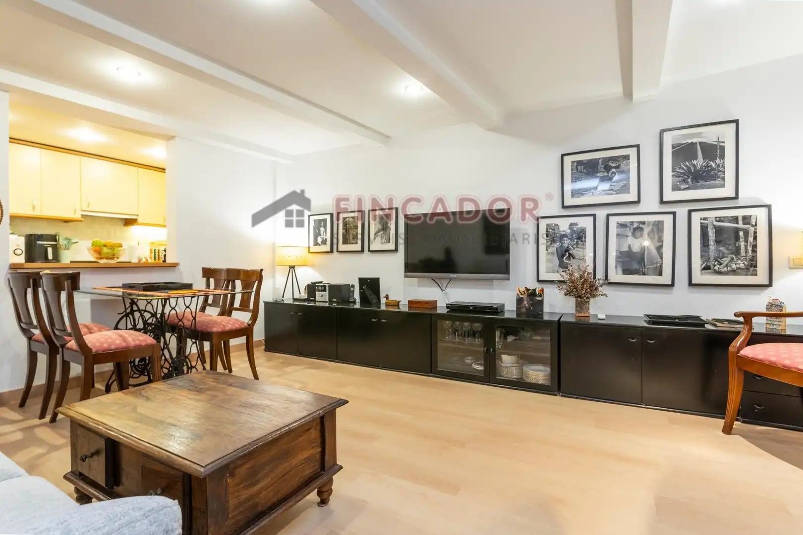 Wohnung mit Terrasse zum Verkauf in Passeig de Colom