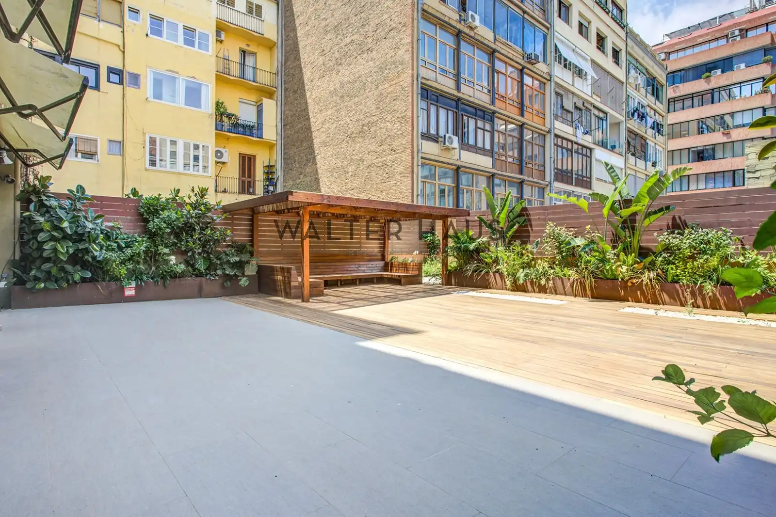 Terraza de Piso en venta en Barcelona con Aire acondicionado, Terraza y Horno