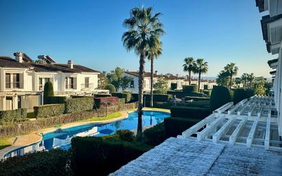 Vista exterior de Casa adosada en venda en El Rompido amb Aire condicionat, Calefacció i Jardí privat