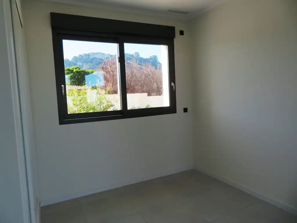 Habitación de Casa o chalet en venta en Els Poblets con Aire acondicionado, Calefacción y Jardín privado