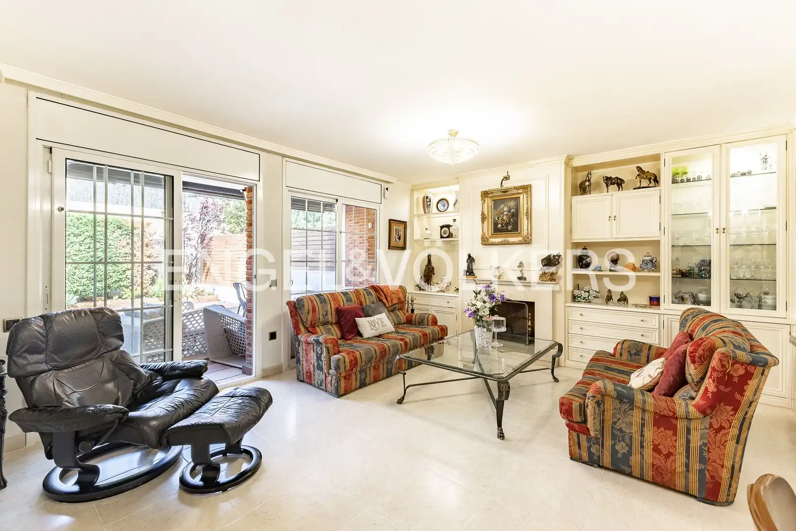 Sala d'estar de Casa o xalet en venda en Vilassar de Mar amb Aire condicionat, Calefacció i Parquet