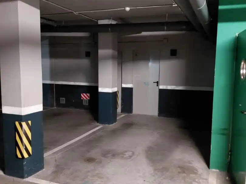 Einzelparkplatz zur Miete in Carrer d'Eduard Maristany 136