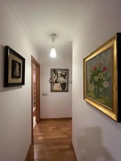 Wohnung zur Miete in Poio mit Heizung, Ofen und Waschmaschine