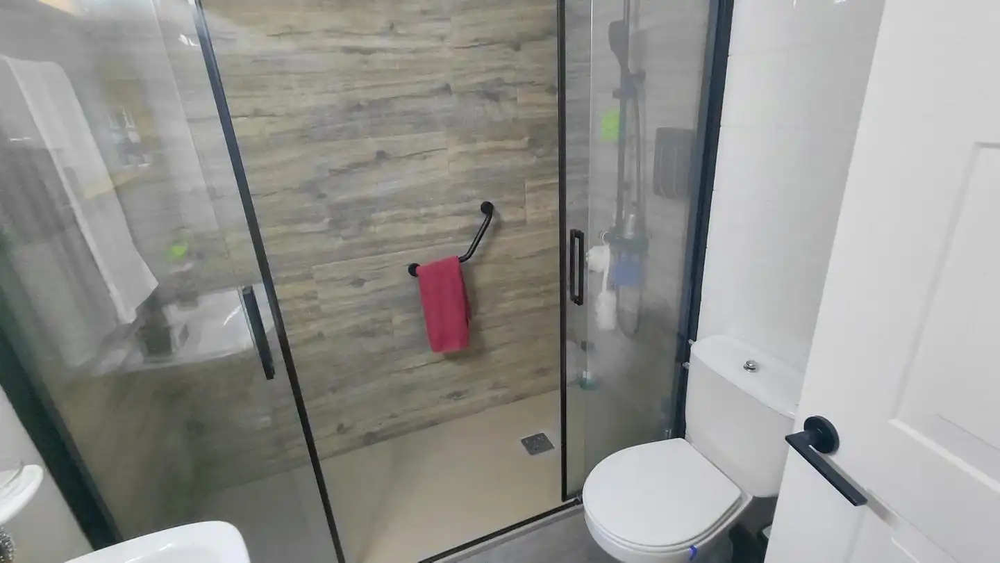 Baño de Casa o chalet en venta en Tavernes de la Valldigna con Calefacción, Terraza y Amueblado