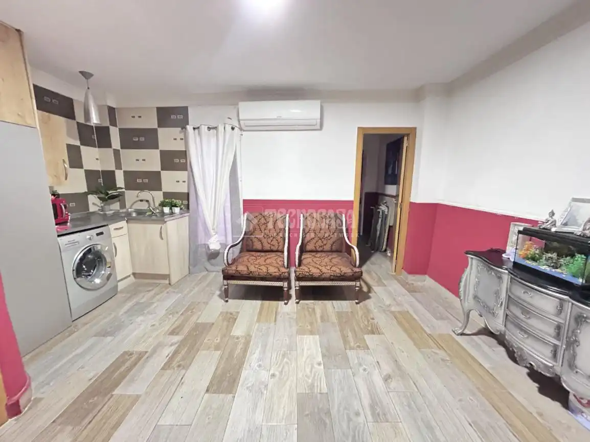 Dormitori de Casa adosada en venda en Torrent amb Aire condicionat, Calefacció i Jardí privat