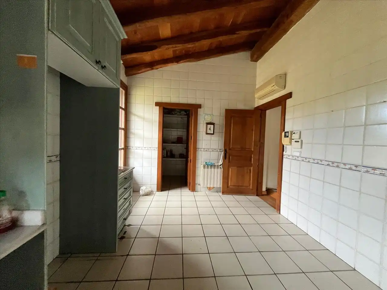 Cuina de Casa o xalet en venda en Torrelodones amb Jardí privat i Piscina