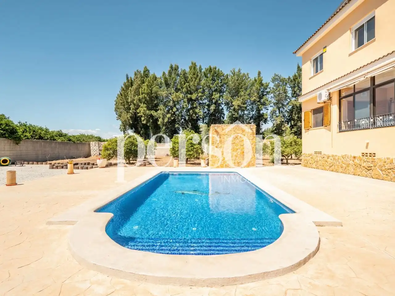 Villa avec piscine à vendre à Polinyà de Xúquer