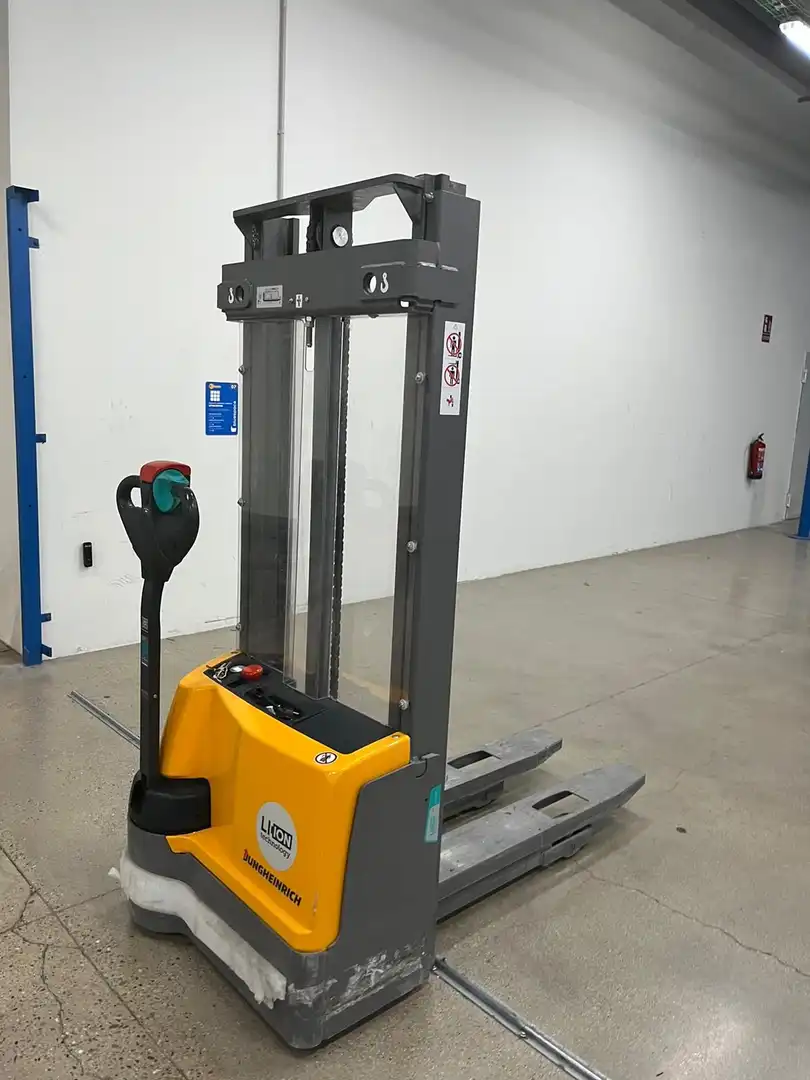 Trastero de alquiler en Carrer Tarragona, 15, Zona Industrial