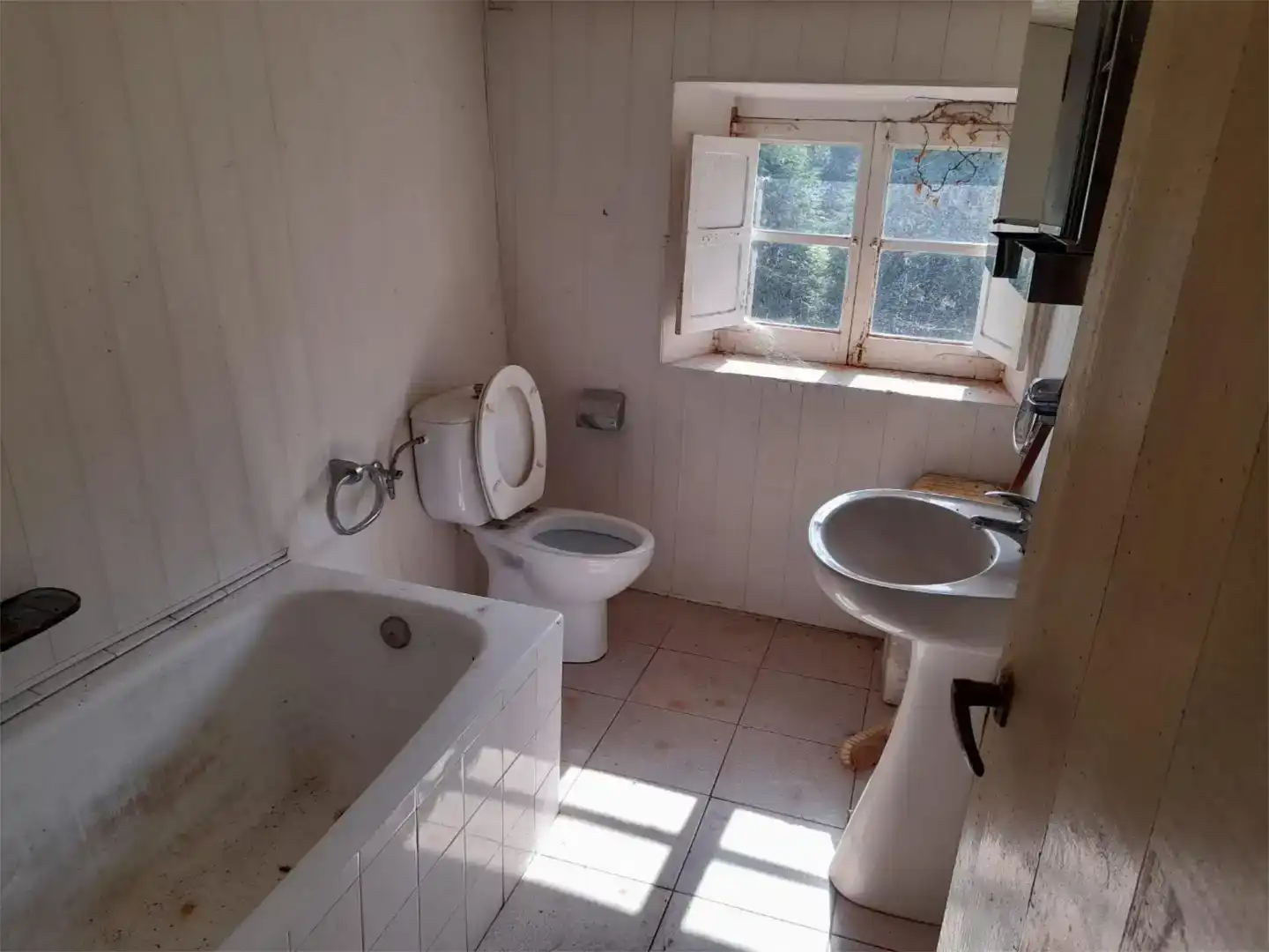 Bany de Finca rústica en venda en Viveiro