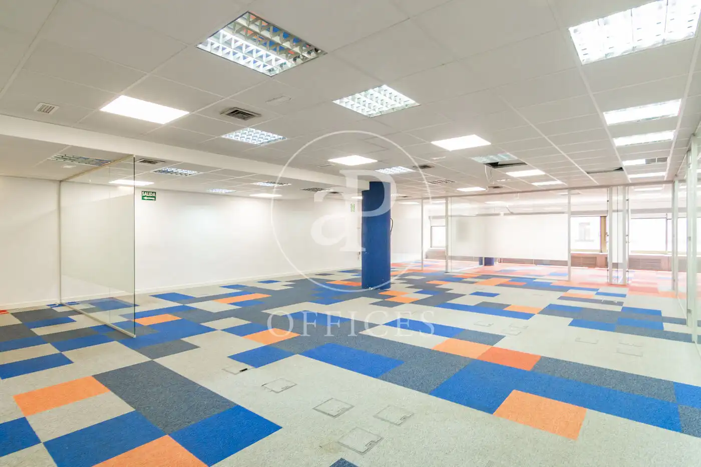 Office for rent in Madrid  with Air Conditioner