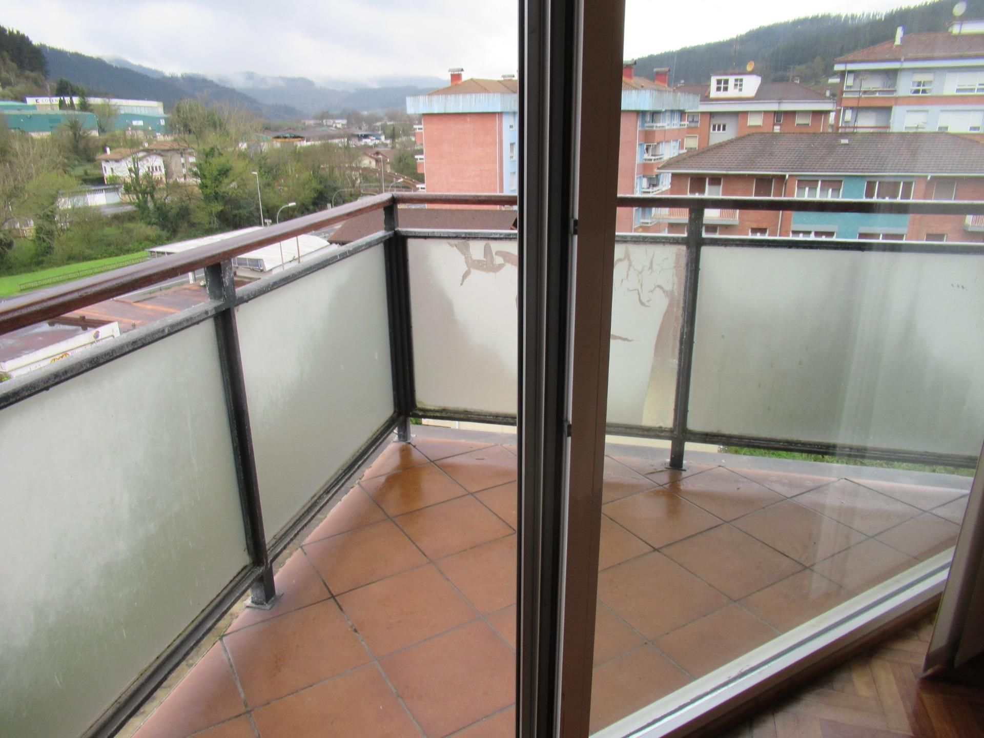 Terrasse von Wohnung zum Verkauf in Lemoa mit Heizung, Terrasse und Abstellraum