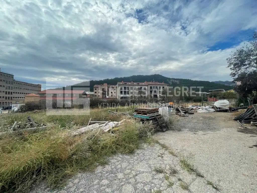 Terreno residencial en venta en Avenida Sant Miquel Del Pui