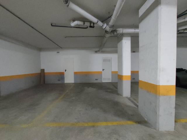 Garaje en Venta en Nou Benicalap