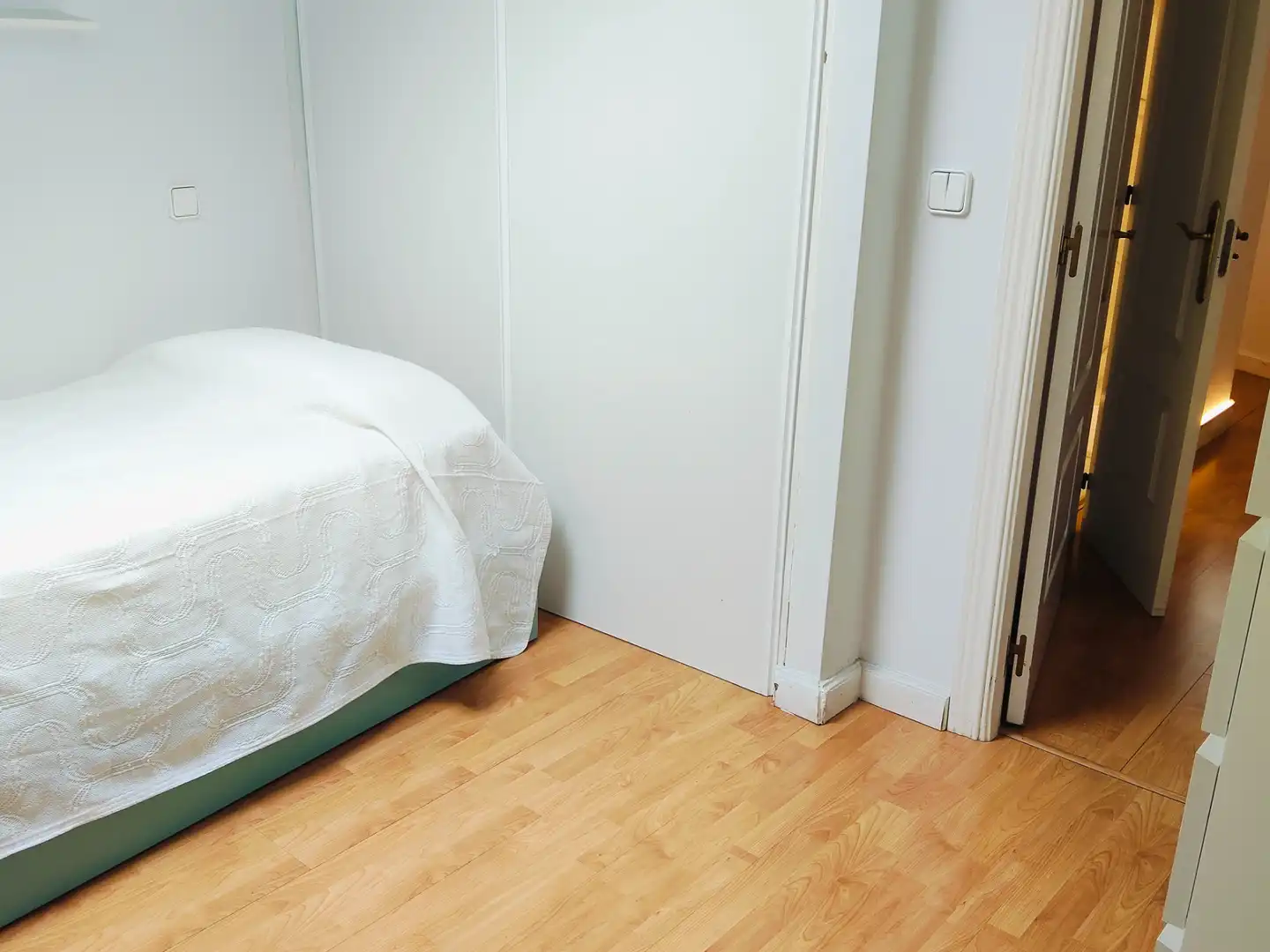Habitación de Dúplex en venta en Santander con Calefacción, Parquet y Amueblado