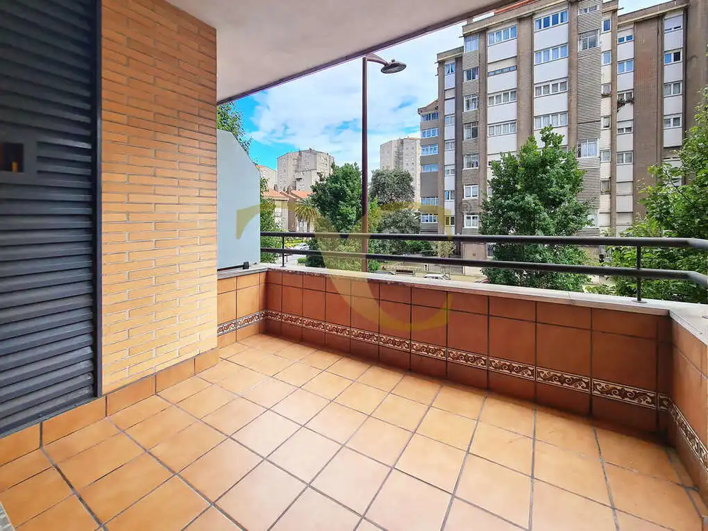 Terraza de Piso en venta en Gijón  con Calefacción, Jardín privado y Terraza