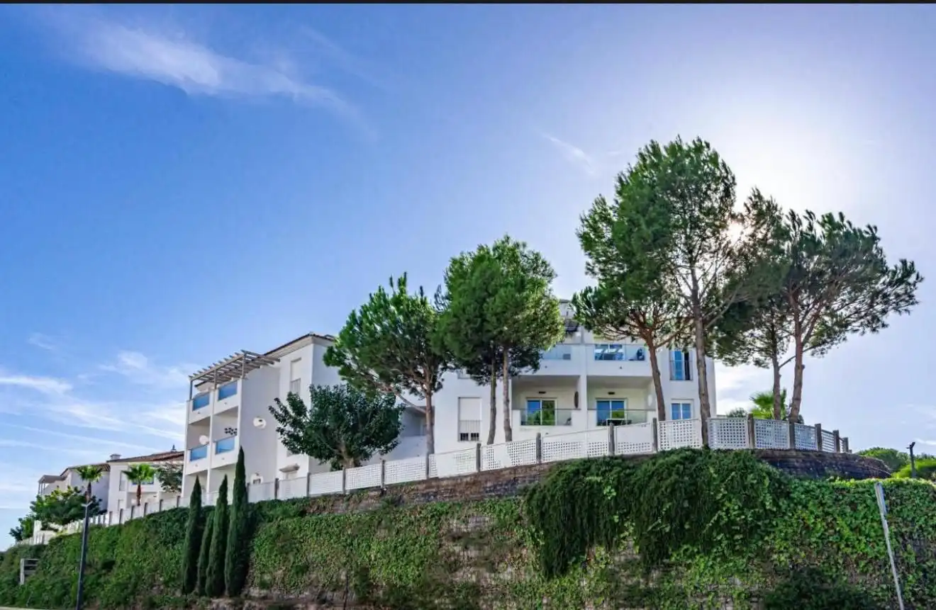 Apartment with pool to rent in Martagina