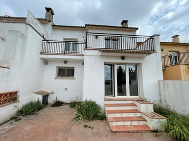 Casa en venta en Carrer de Josep Maria de Sagarra 6