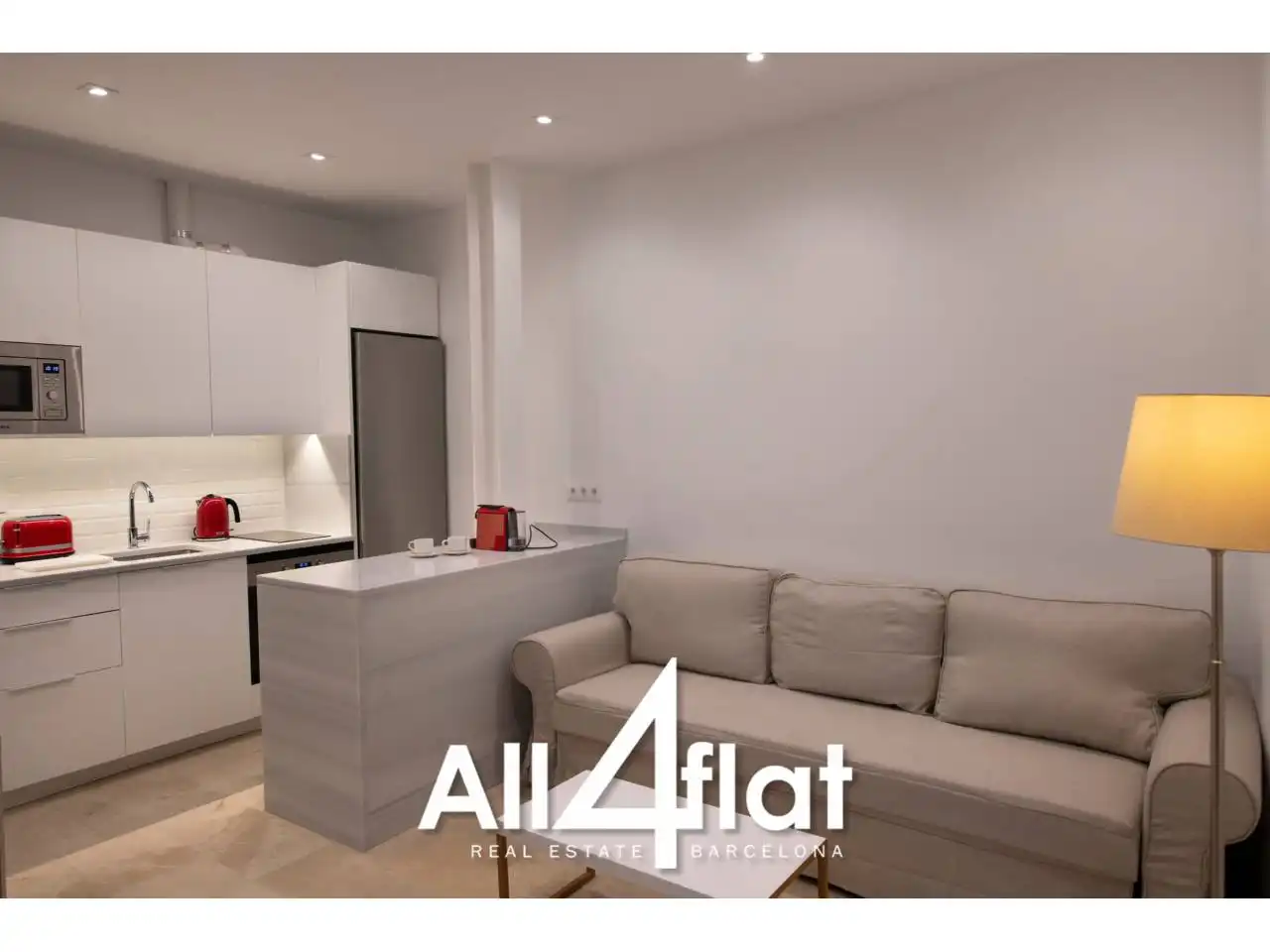 Living room of Study for rent in Barcelona  with Air Conditioner, Parquet flooring and Furnished