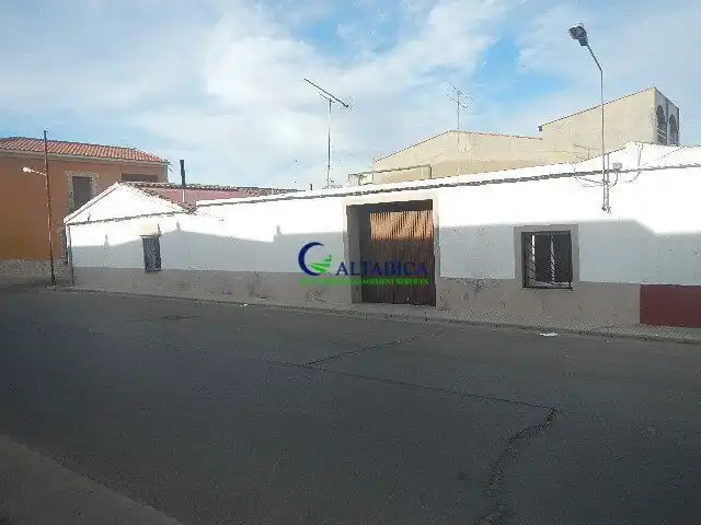 Vista exterior de Casa o chalet en venta en Arroyo de San Serván