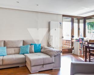 Living room of Flat for sale in Majadahonda  with Air Conditioner, Heating and Terrace