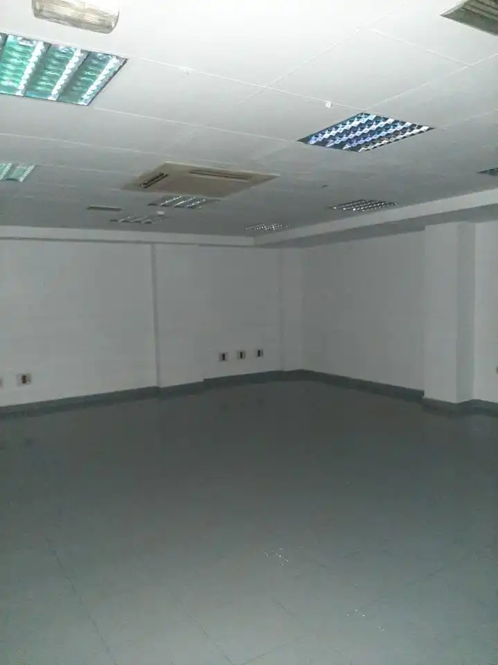 Local comercial en venda a Teodoro Camino, imagen 11