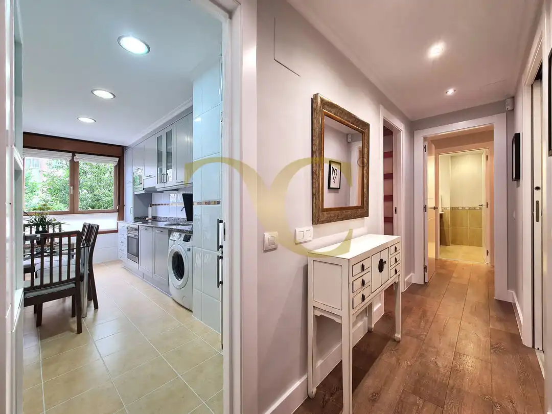 Piso en venta en Gijón  con Calefacción, Jardín privado y Terraza