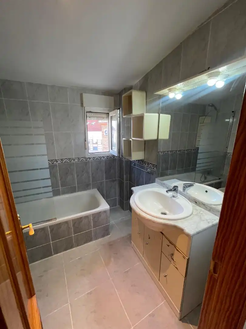 Bathroom of Flat for sale in El Álamo  with Heating, Furnished and Oven
