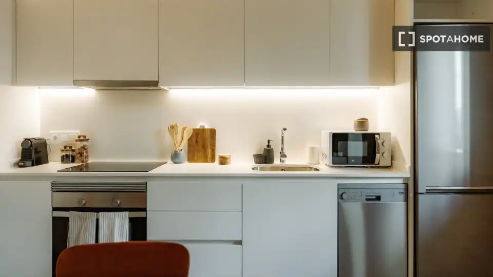 Cocina de Piso de alquiler en Barcelona con Aire acondicionado, Calefacción y Amueblado