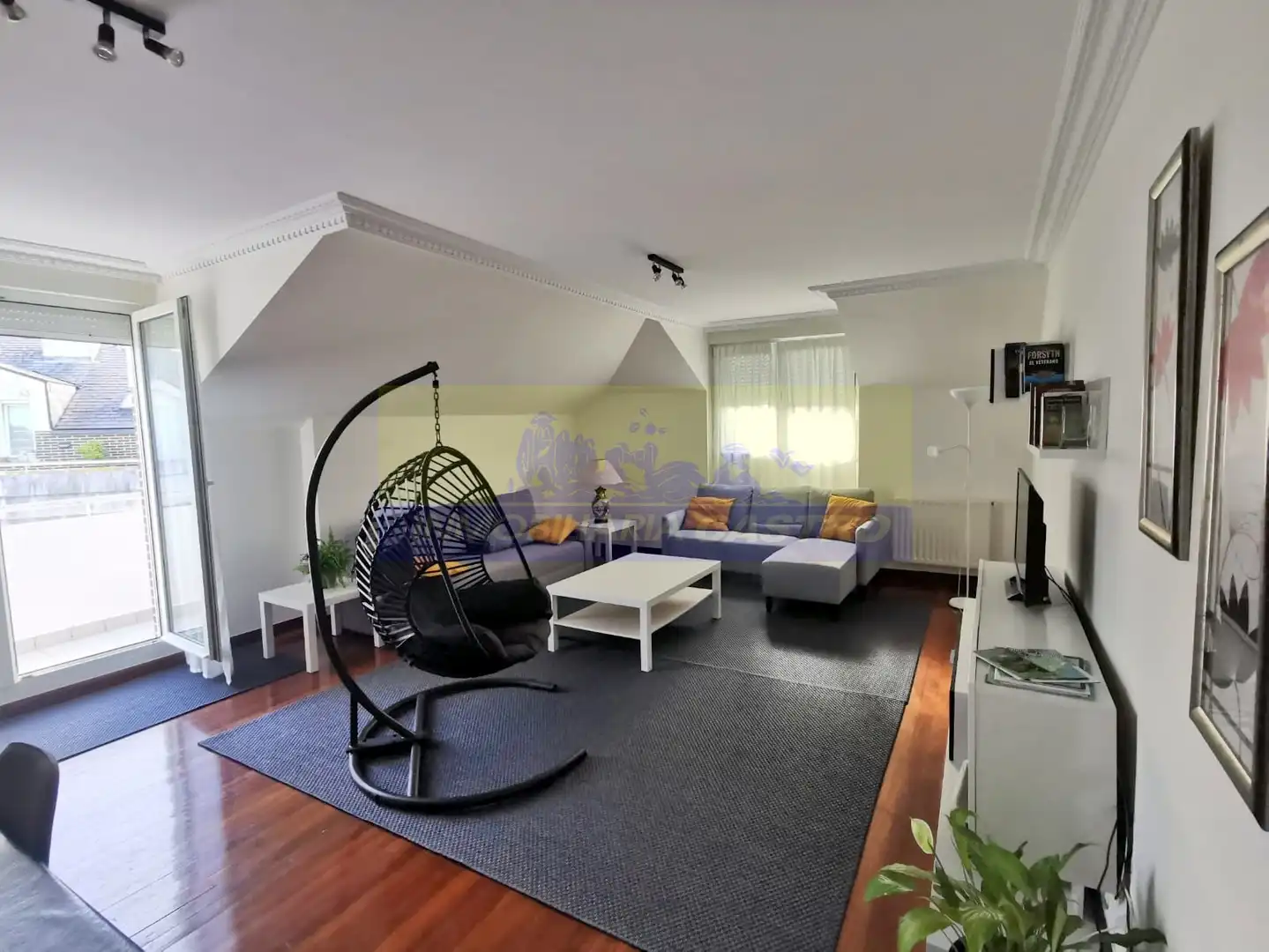 Living room of Attic for rent in Castro-Urdiales  with Furnished