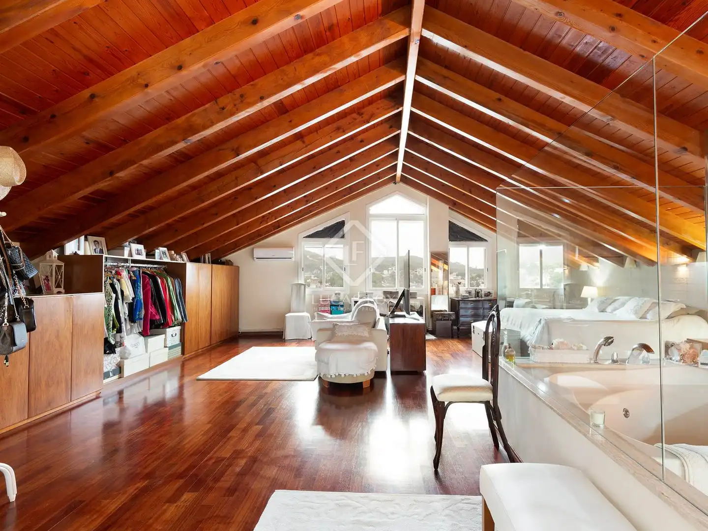Detached house with terrace for sale in Montmar, imagen 19